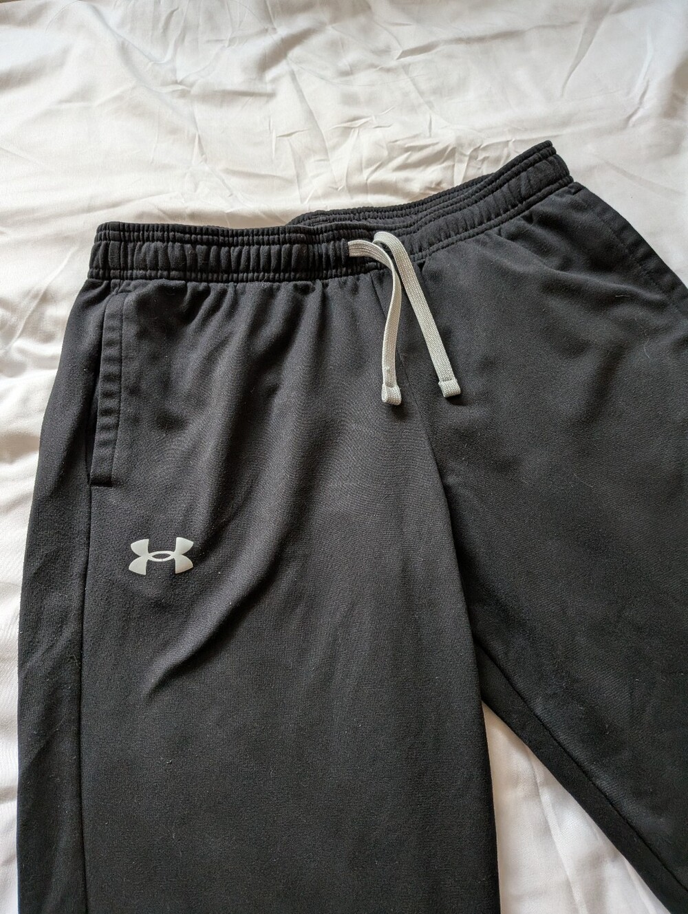 Under Armour Black Joggers with Gray Drawstring - Picture 5 of 6